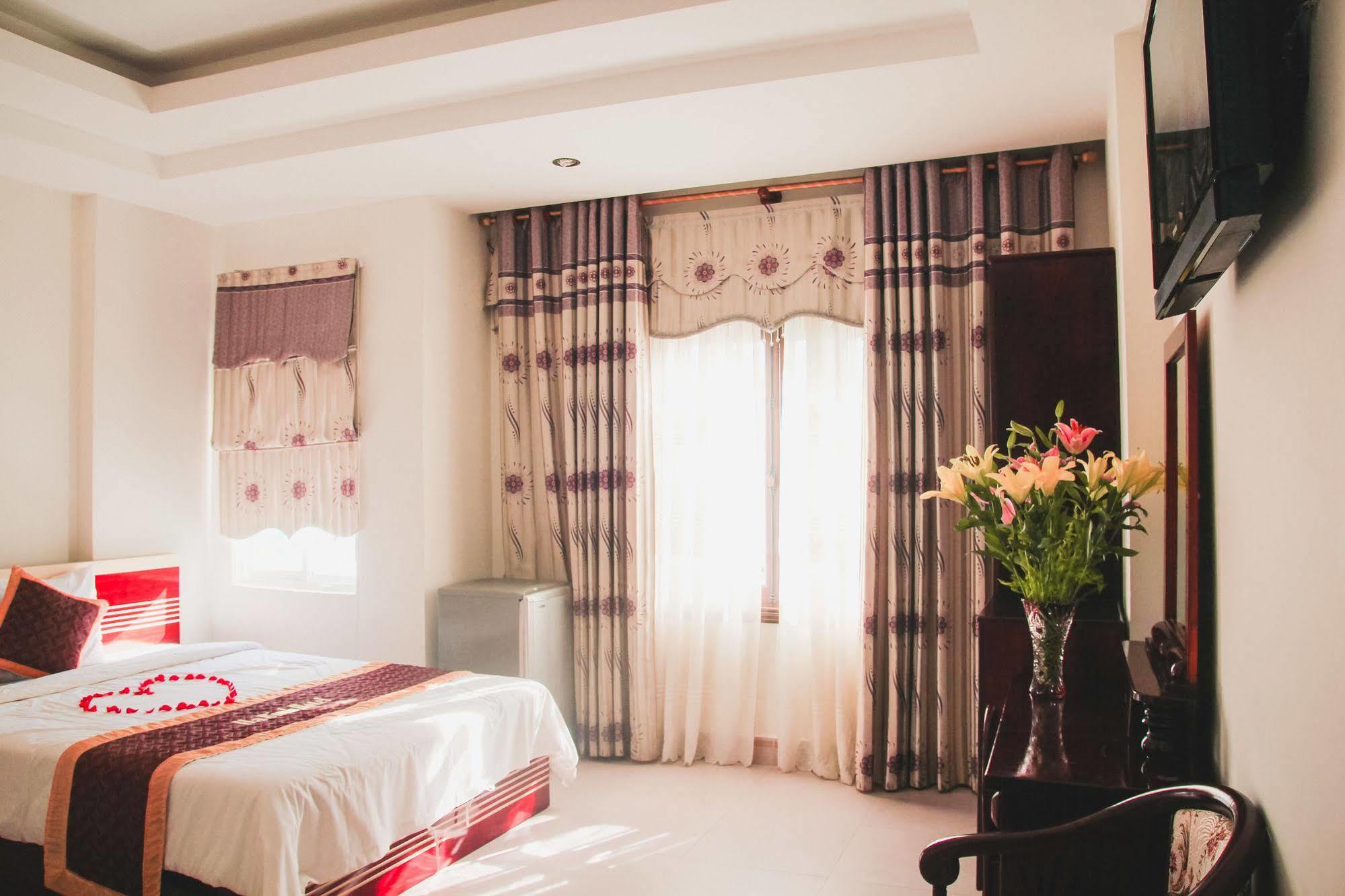 Vivyanne Hotel Đà Nẵng Extérieur photo